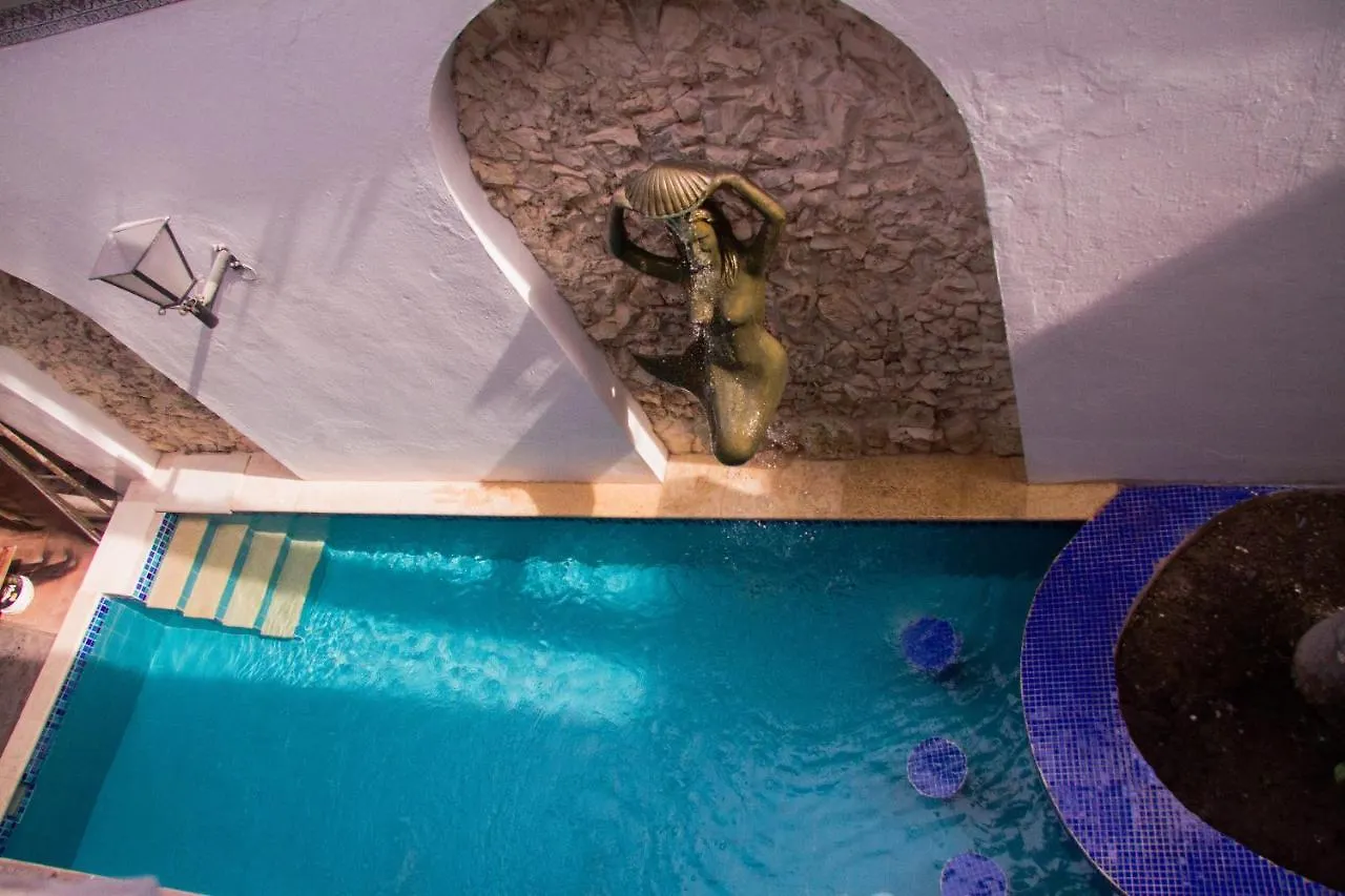 Cartagena Legends Hotel