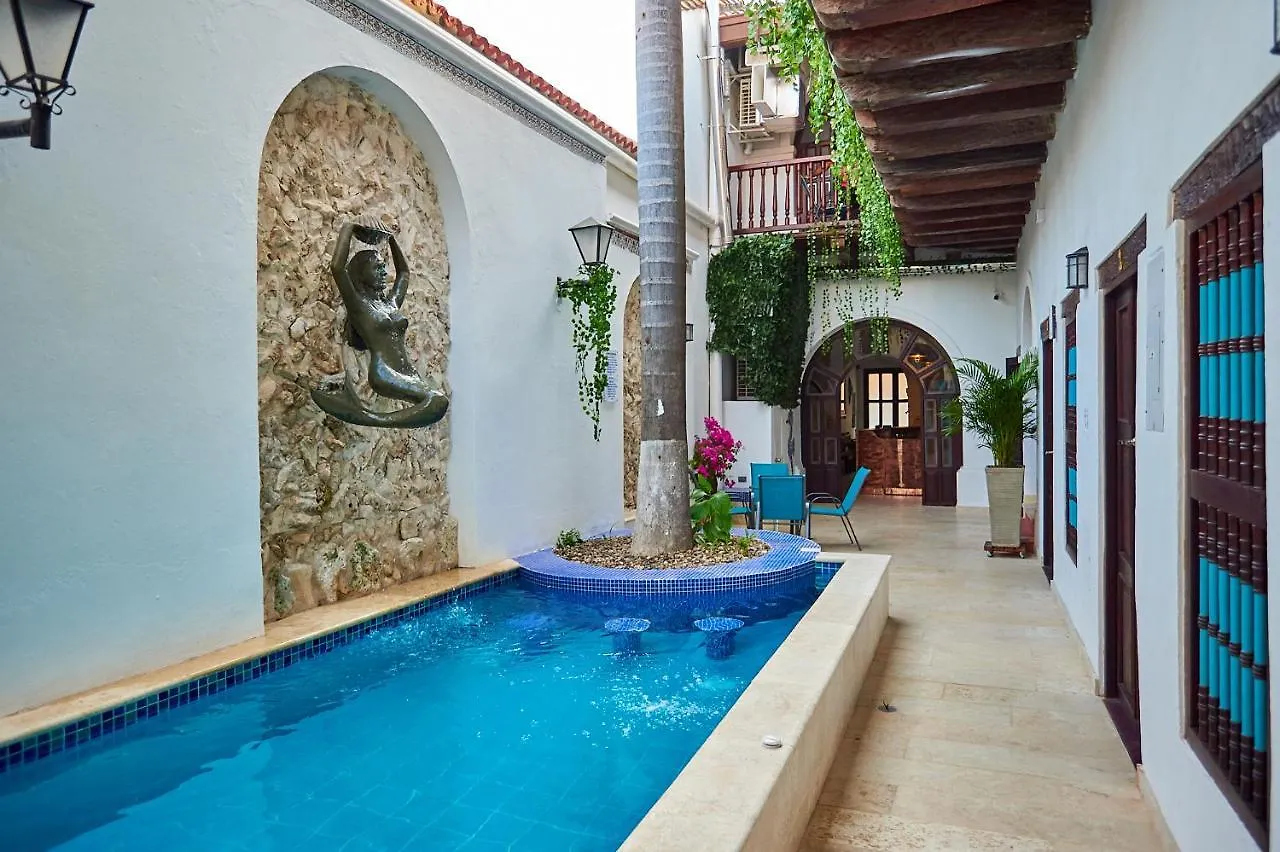 Cartagena Legends Hotel 3*,